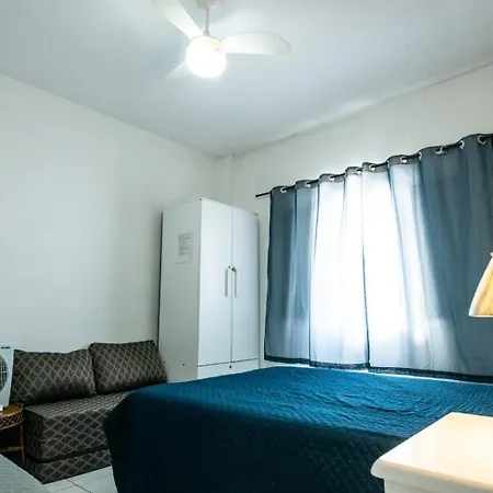 Cantinho Do Mar: Beachfront Retreat with Wi-Fi and Free Parking Praia Grande  Exterior photo