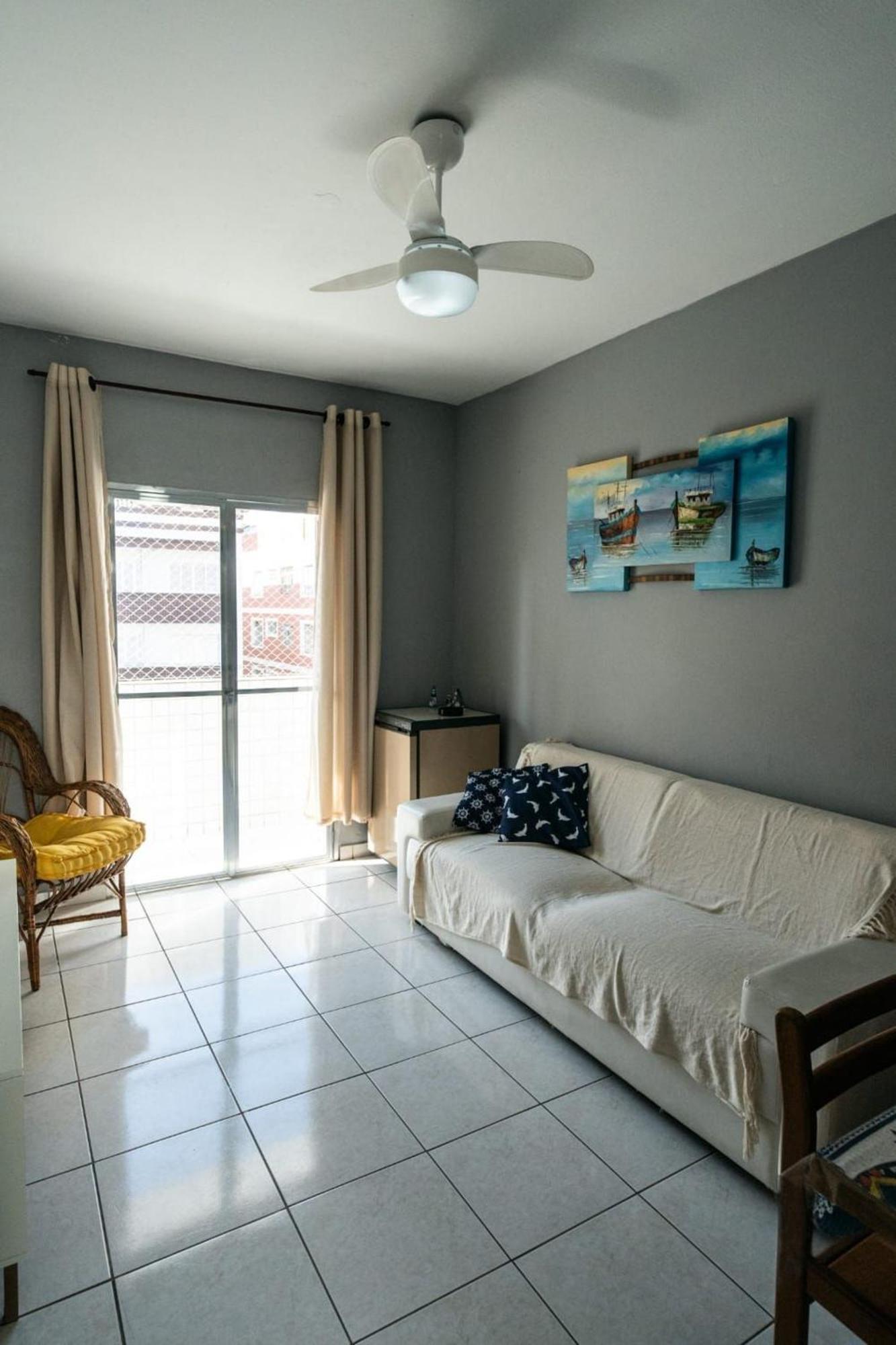 Cantinho Do Mar: Beachfront Retreat With Wi-fi And Free Parking *